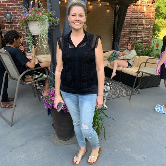 Meet your Posher, Carolyn - Picture 4 of 5